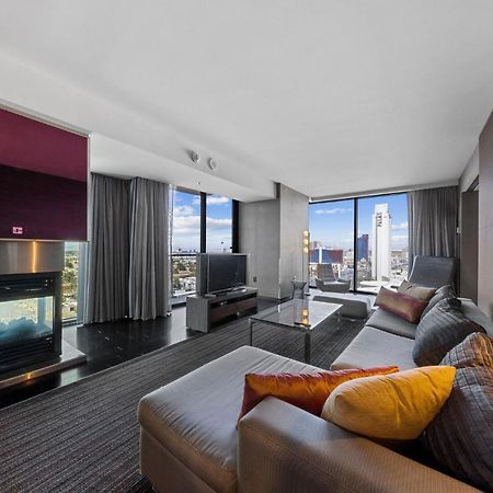 Huge Modern Luxury 17 Floor Panoramic Corner Suite With Open Balcony Las Vegas Luaran gambar