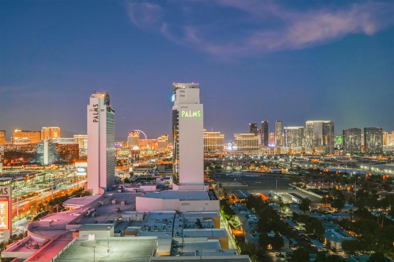 Huge Modern Luxury 17 Floor Panoramic Corner Suite With Open Balcony Las Vegas Luaran gambar