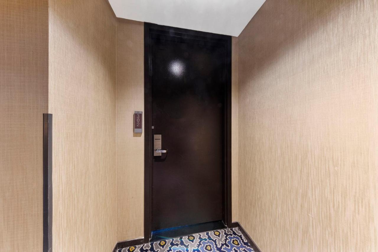 Huge Modern Luxury 17 Floor Panoramic Corner Suite With Open Balcony Las Vegas Luaran gambar